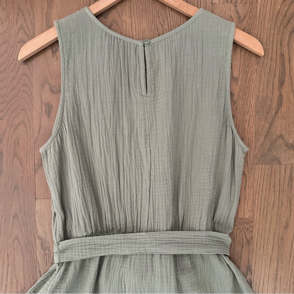 NWT GAP Ruffle Hem Gauze Tie-Waist Sleeveless Dress in Sage Green Size Small - Picture 8 of 8
